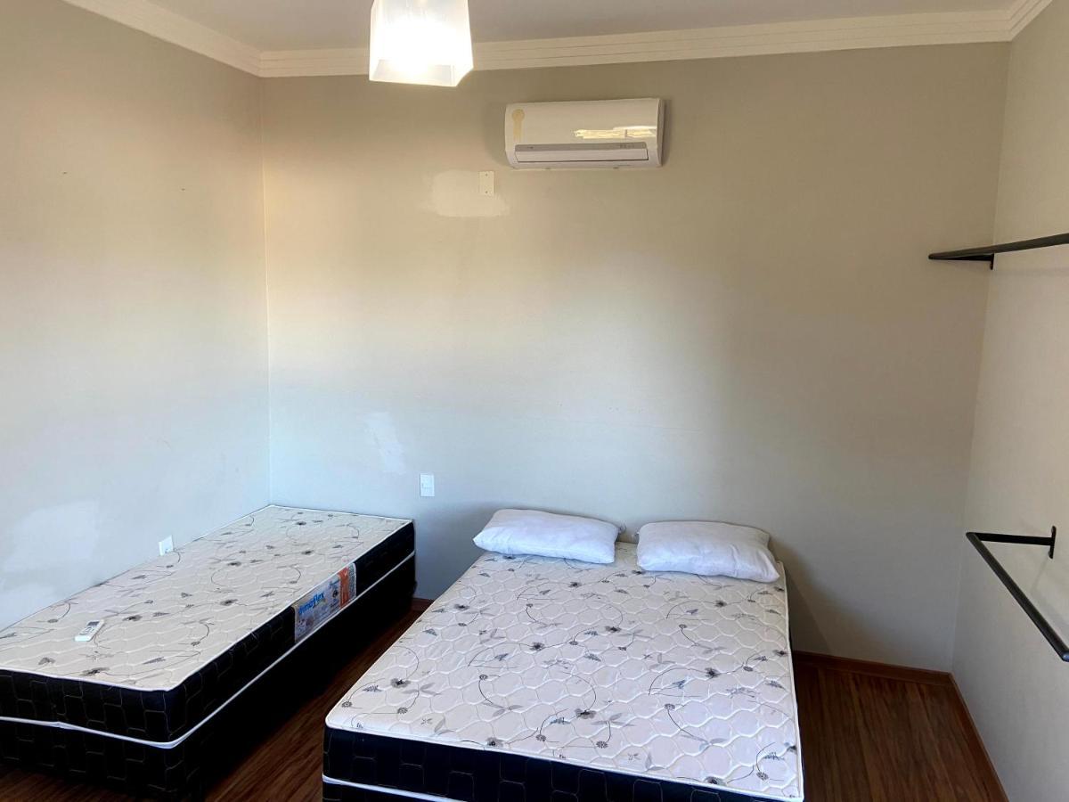Casa Com Piscina Fundo Pra Represa E Ar Condicionado Casinhabrancadevaranda Ijaci Eksteriør bilde