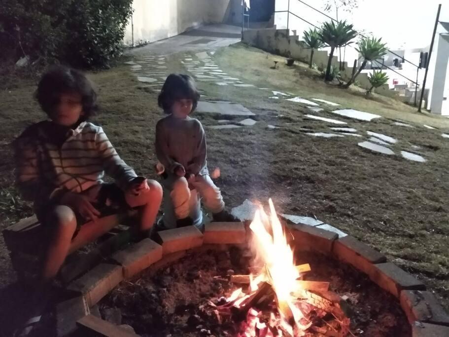 Casa Com Piscina Fundo Pra Represa E Ar Condicionado Casinhabrancadevaranda Ijaci Eksteriør bilde